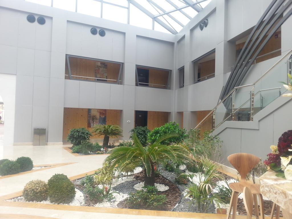 Tio Sea Resort Al Khor Exterior foto Interior of the hospital