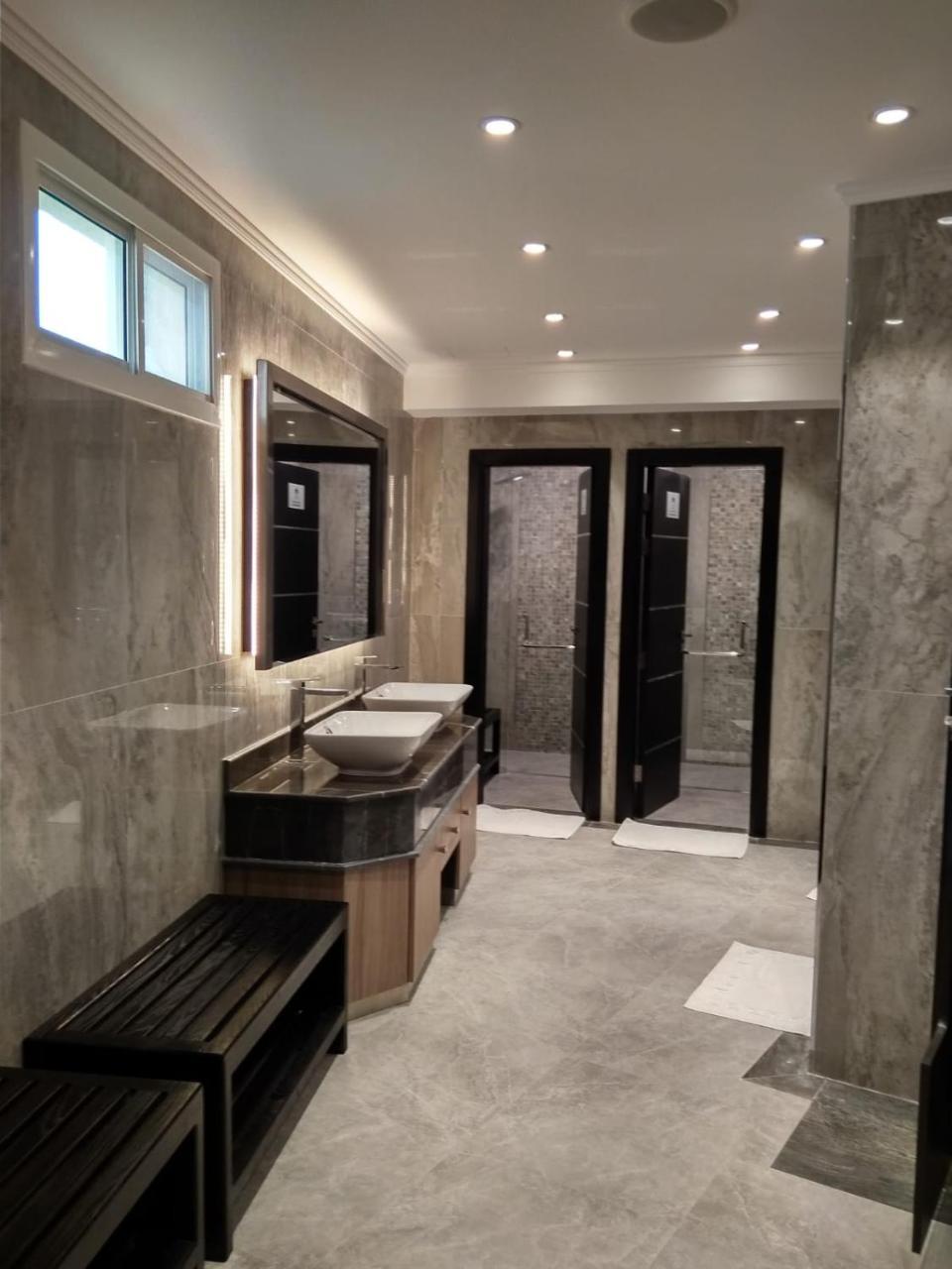 Tio Sea Resort Al Khor Exterior foto Bathroom